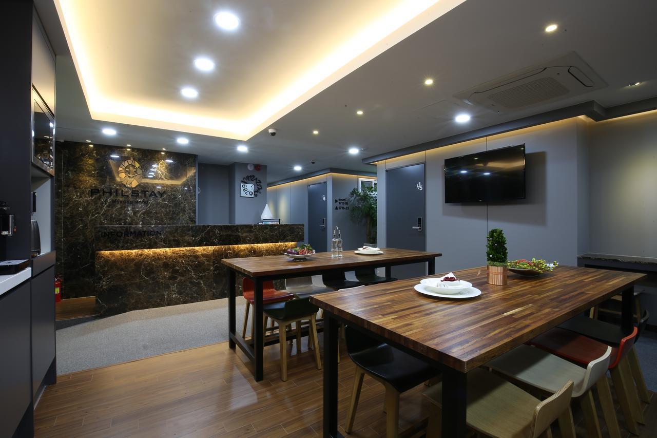 Philstay Myeongdong Seoel Buitenkant foto