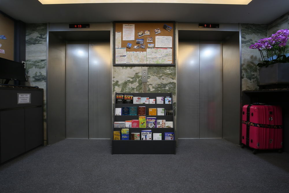Philstay Myeongdong Seoel Buitenkant foto